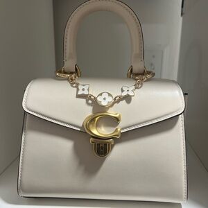 Coach Sammy Top Handle 21